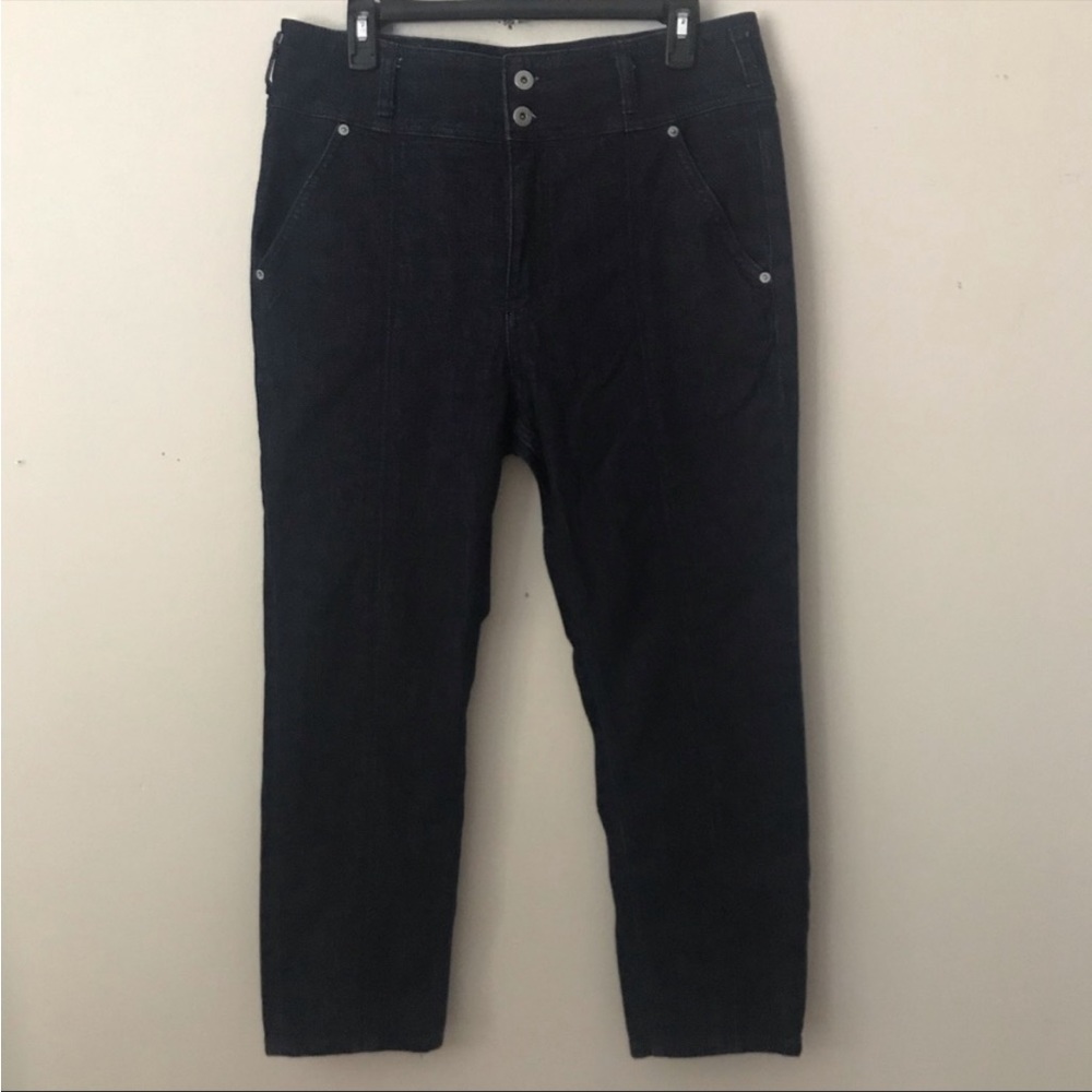 Pilcro Seamed High-Rise Jeans - Picture 2 of 8